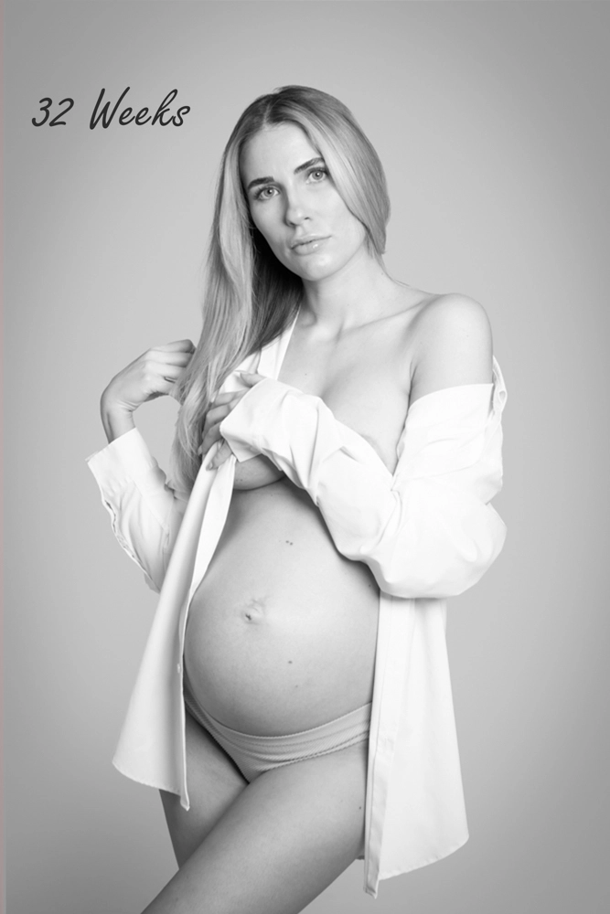 32 weeks pregnancy stages studio portrait in Birmingham before final trimester